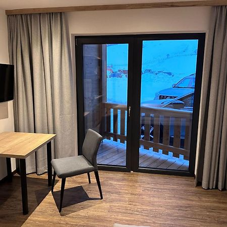 Roessl Lodge Герлос Екстериор снимка